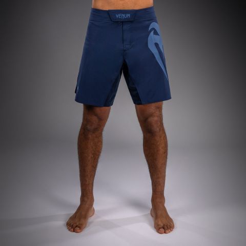 VENUM Light 5.0 Fightshorts - 蓝/天蓝色