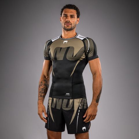 VENUM Adrenaline 短袖紧身衣 - 黑/沙色