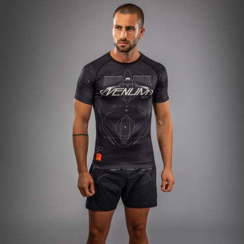 VENUM Eclipse 男士短袖紧身衣 - 黑/象牙白色