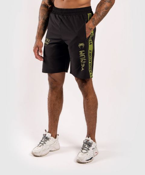 VENUM Boxing Lab 训练短裤 - 黑/绿色