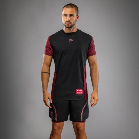 VENUM × Assassin‘s Creed  Shadows 速干T恤 - 酒红/黑色