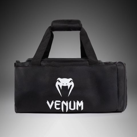 VENUM Essential 旅行包（61L） - 黑色