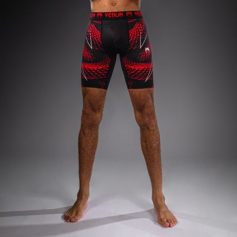 VENUM Matupa 男士紧身短裤 - 黑/红/银色