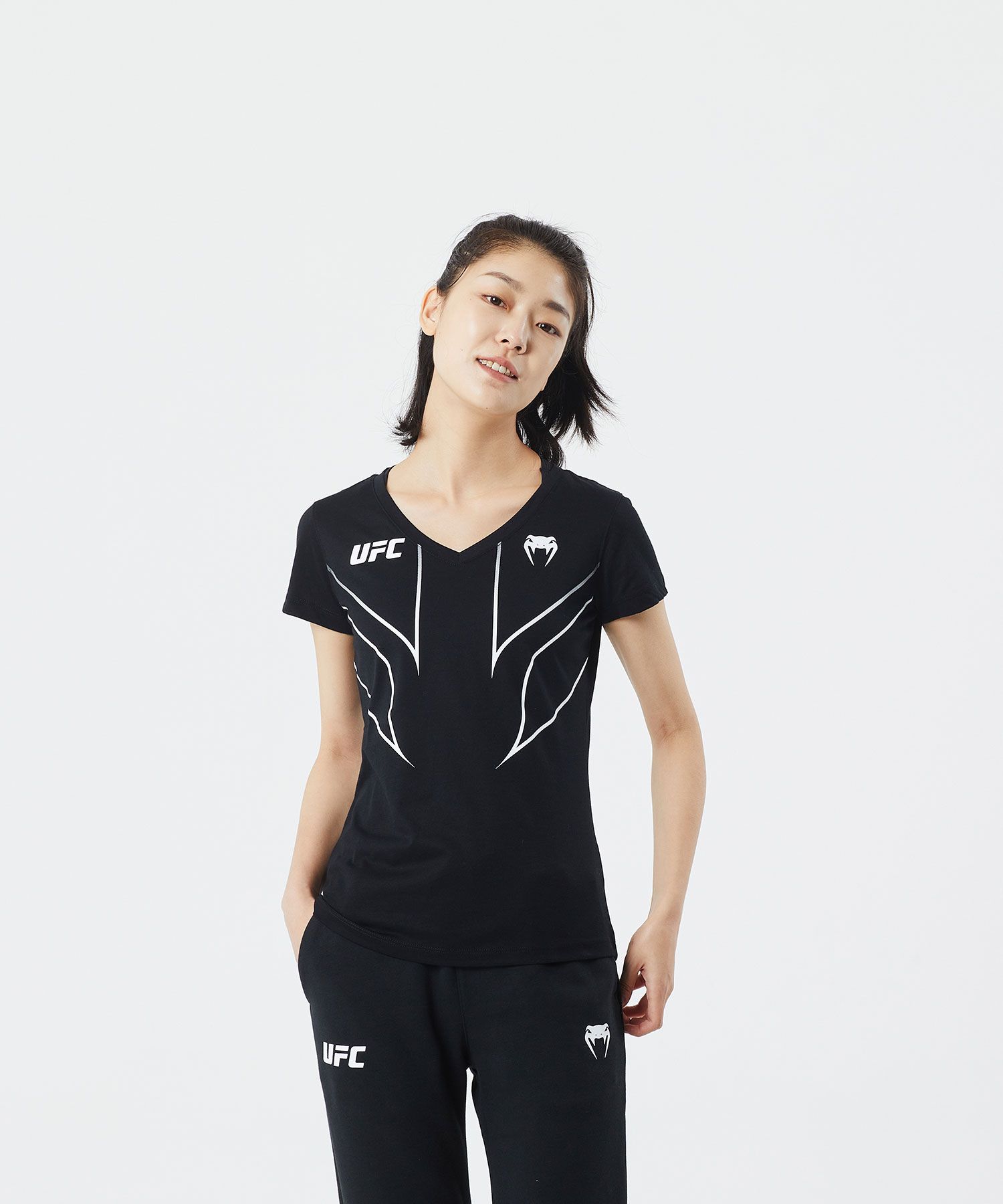 VENUM|UFC Venum 格斗之夜 2.0 经典复刻 女子短袖- 黑色
