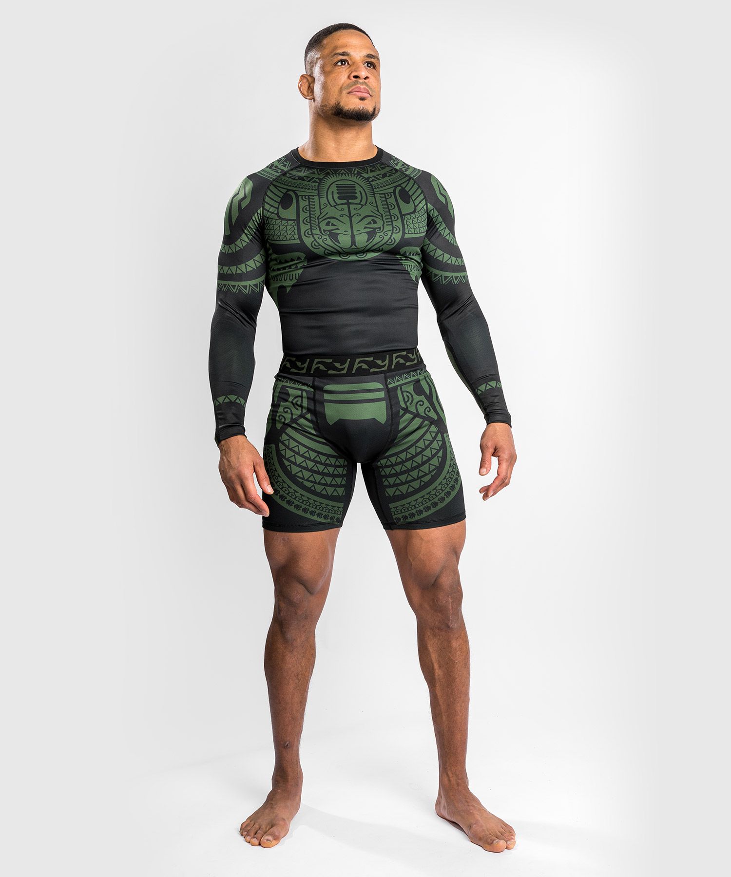 VENUM Nakahi Vale Tudo 短裤 - 黑/卡其色