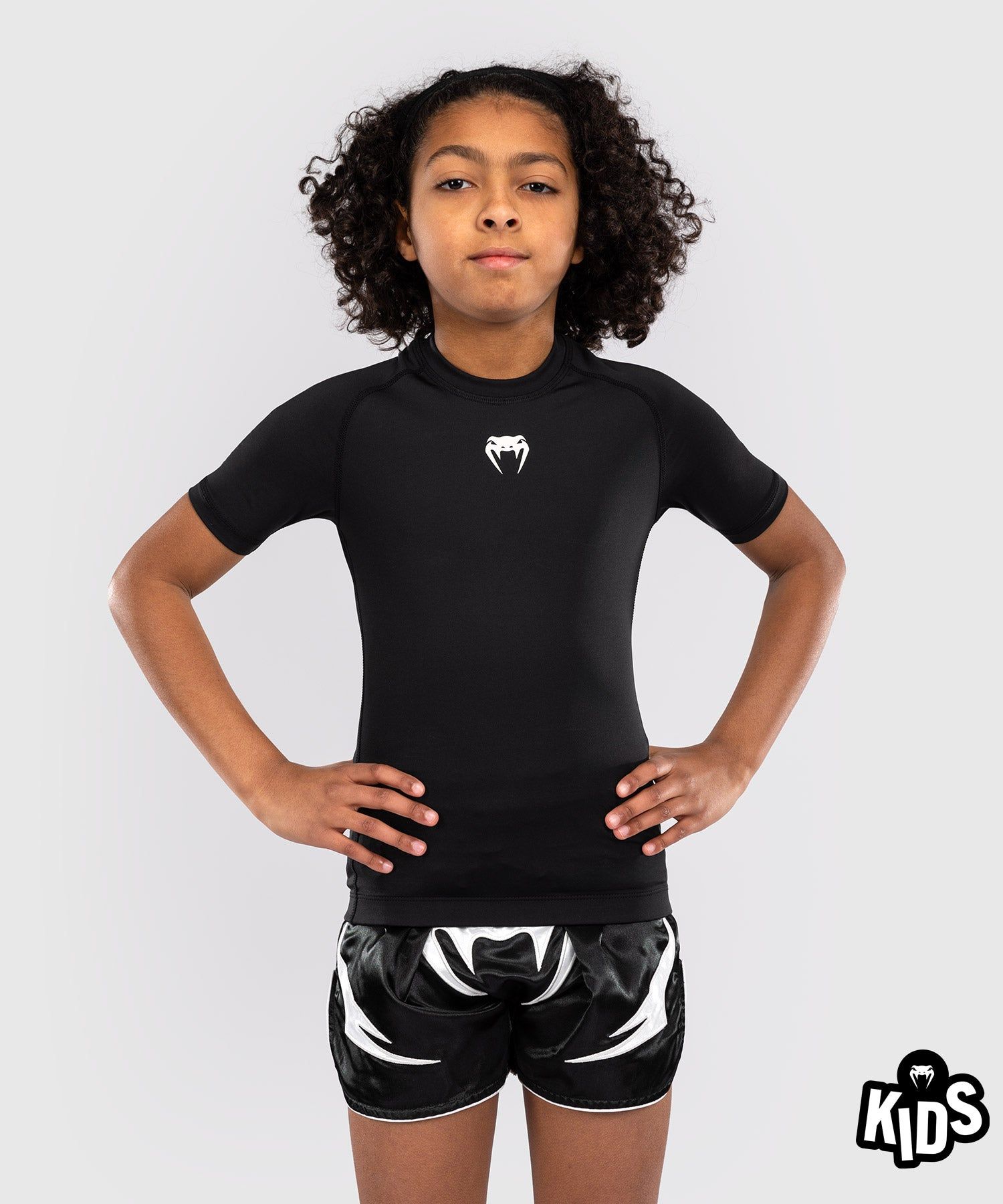 VENUM Contender 儿童短袖紧身衣 - 黑色