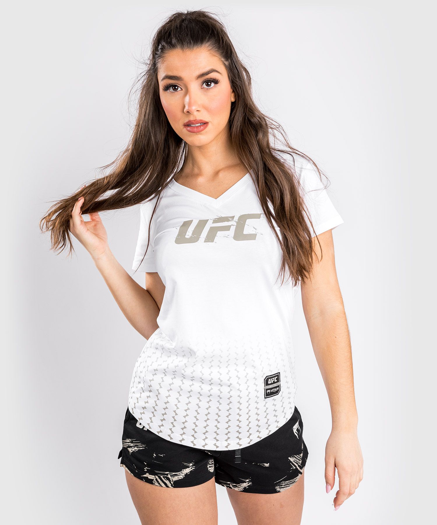 UFC |VENUM Authentic 格斗周 2.0 女士T恤  - 白色-