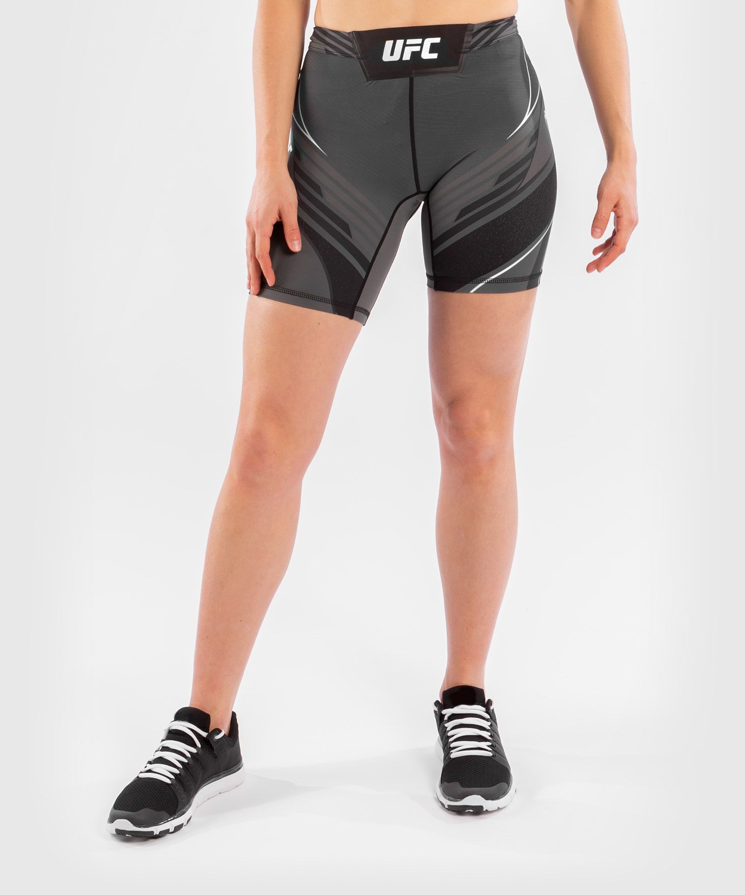 UFC| VENUM AUTHENTIC格斗之夜女士VALE TUDO紧身五分短裤 - 黑色