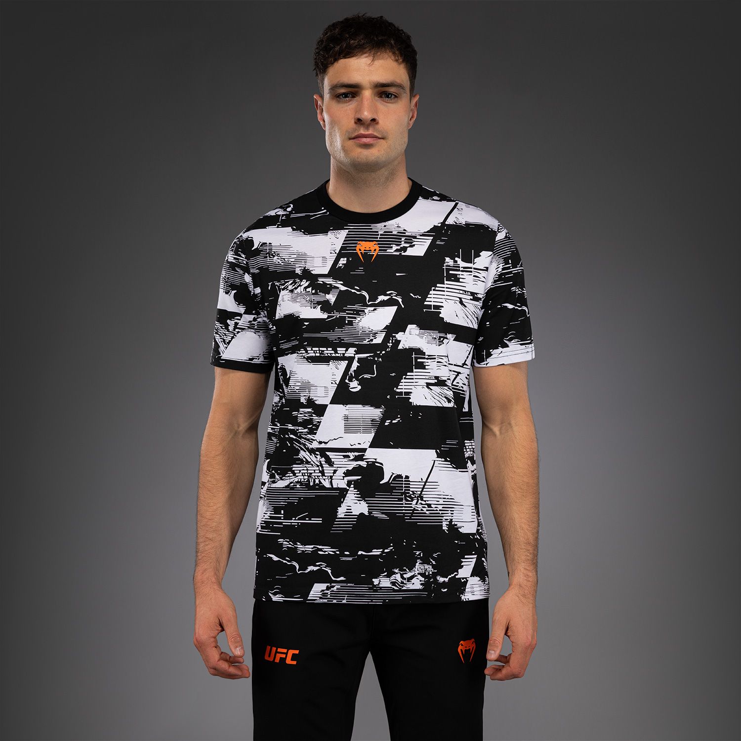 UFC Zenith | VENUM 格斗周 男士T恤 - 黑/白/橙色