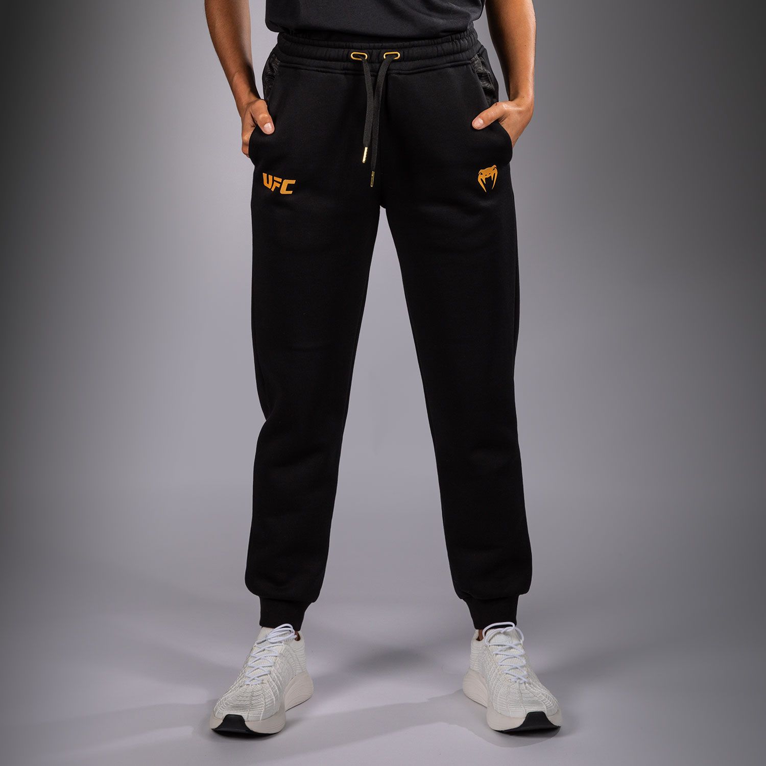 UFC Zenith | VENUM 经典复刻 女士卫裤 - 黑/金色
