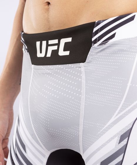 UFC｜ VENUM PRO LINE男士VALE TUDO紧身短裤 - 白色