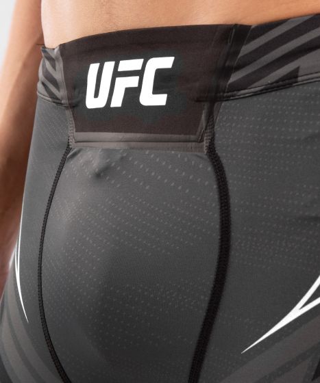 UFC| VENUM AUTHENTIC格斗之夜VALE TUDO男士紧身短裤 - 黑色