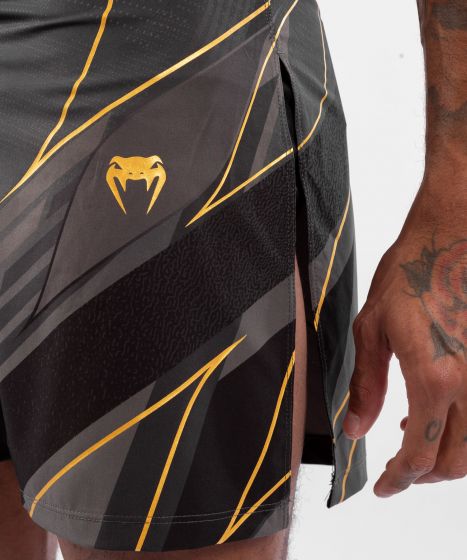 UFC| VENUM AUTHENTIC格斗之夜男士短裤 - 冠军色