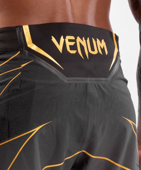 UFC VENUM AUTHENTIC格斗之夜男装短裤-合身剪裁 - 冠军