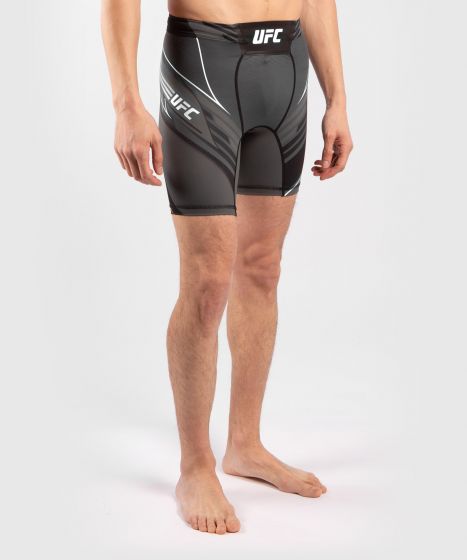 UFC| VENUM AUTHENTIC格斗之夜VALE TUDO男士紧身短裤 - 黑色
