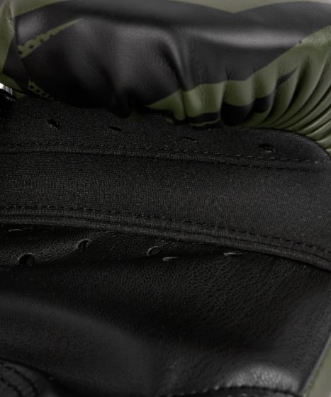 Venum Challenger 3.0 拳击手套