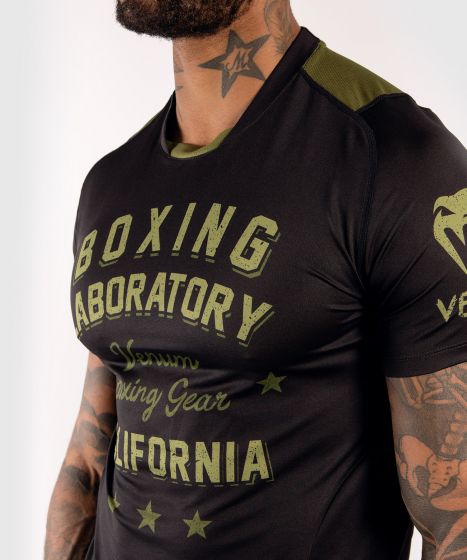 VENUM Boxing Lab 速干短袖 - 黑/绿色