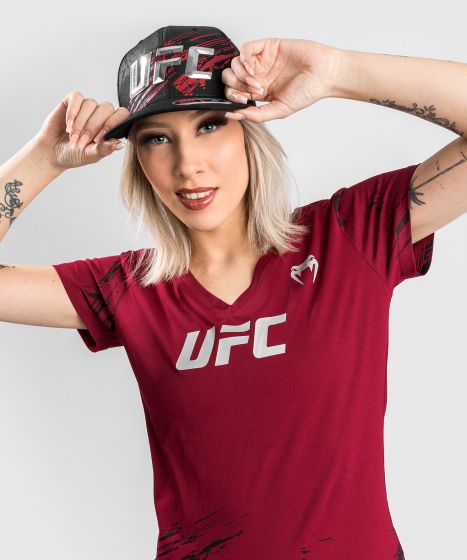 UFC |VENUM Authentic 格斗周 2.0 女士T恤 - 红色-