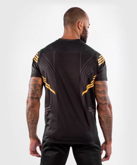 UFC| VENUM AUTHENTIC格斗之夜男男士速干短袖- 冠军色