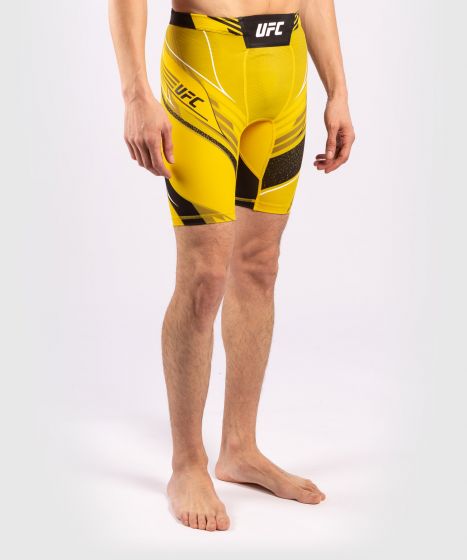 UFC| VENUM AUTHENTIC格斗之夜VALE TUDO男士紧身五分短裤 - 黄色