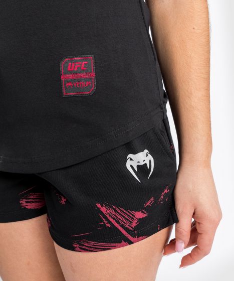 UFC |VENUM Authentic 格斗周 2.0 女士T恤 - 黑/红色-
