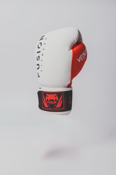 VENUM Fusion 联名 拳击手套 - 白/红色