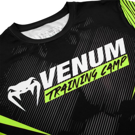 Venum Training Camp 2.0 速干T恤 - 黑/荧光黄 - 专属