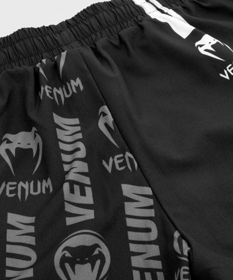 Venum Logos 训练短裤 - 黑/白