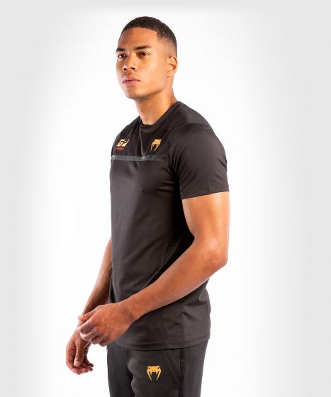 VENUM PETROSYAN 2.0 速干短袖 - 黑/金色