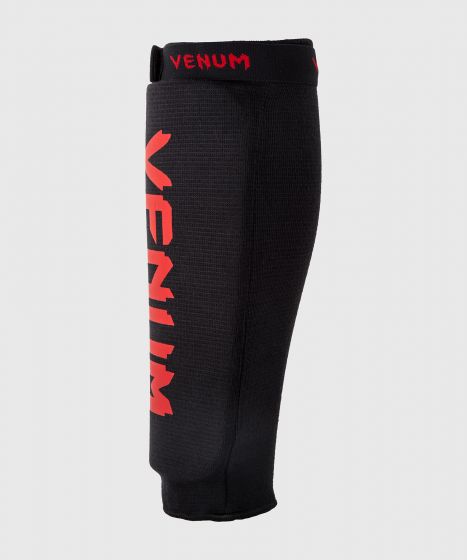 Venum Kontact 直筒护腿 - 黑/红