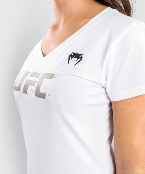 UFC |VENUM Authentic 格斗周 2.0 女士T恤  - 白色-