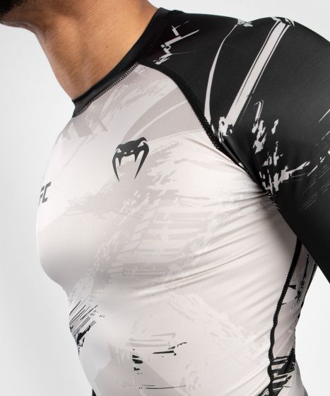 UFC |VENUM Authentic 格斗周 2.0 长袖紧身衣 - 沙/黑色-