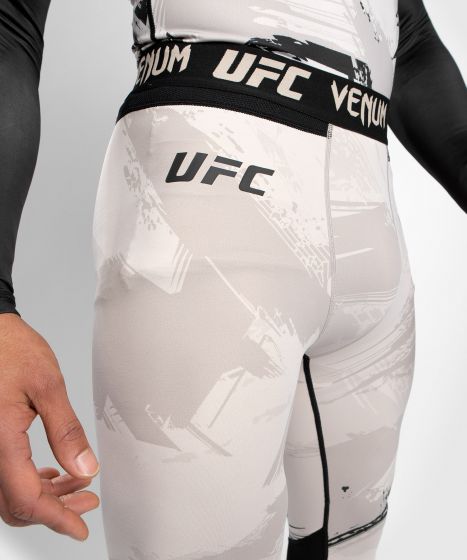 UFC |VENUM Authentic 格斗周 2.0 紧身长裤 - 沙色