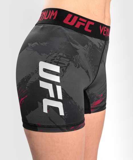 UFC |VENUM Authentic 格斗周 2.0 Vale Tudo 女士短裤 - 黑/红色-