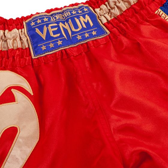 Venum Giant 泰拳短裤