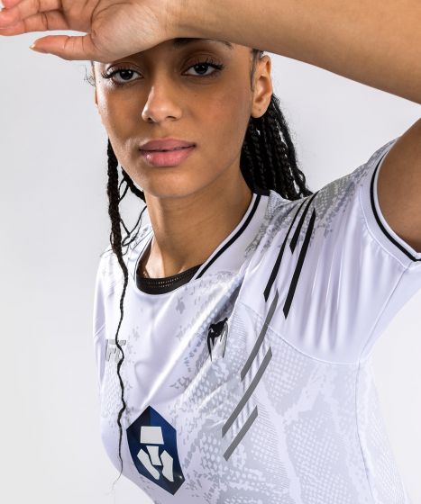 UFC Adrenaline | VENUM Authentic 格斗之夜 女士出场速干T恤 - 白色