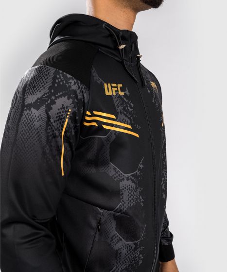 UFC Adrenaline | VENUM Authentic 格斗之夜 男士出场外套 - 冠军色