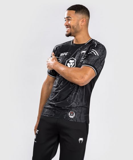 UFC Adrenaline | VENUM Authentic 格斗之夜 男士出场速干T恤 - 黑色