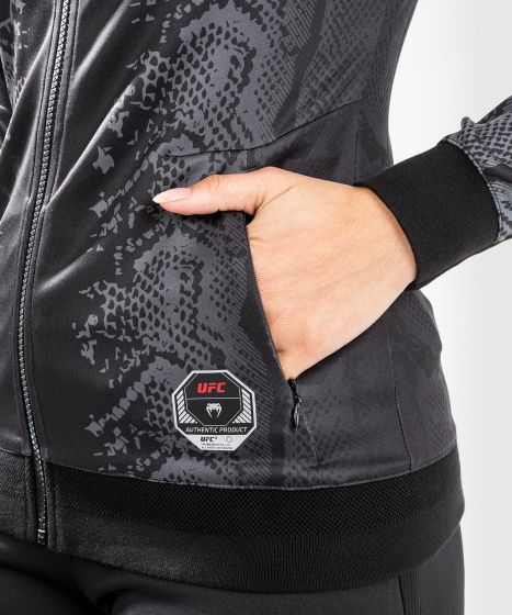 UFC Adrenaline | VENUM Authentic 格斗之夜 女士出场外套 - 黑色