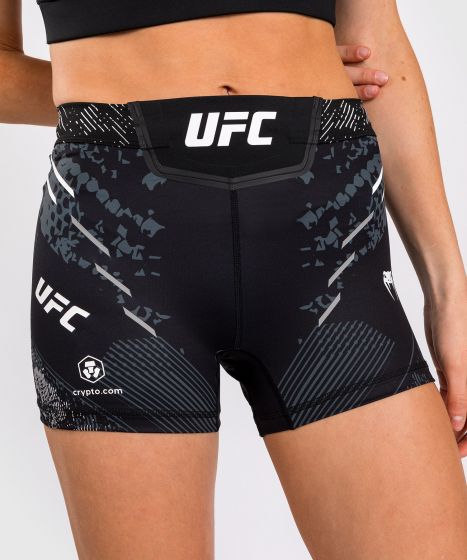 UFC Adrenaline | VENUM Authentic 格斗之夜 女士紧身短裤-短款 - 黑色
