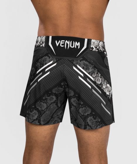 UFC Adrenaline | VENUM Authentic 格斗之夜 男士格斗短裤-短款 - 黑色