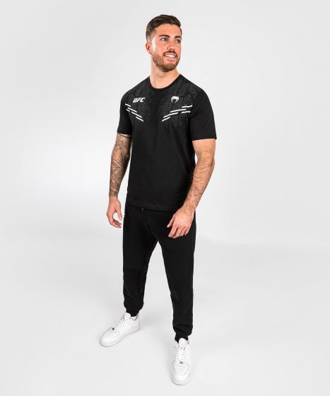 UFC Adrenaline | VENUM 经典复刻 男士T恤 - 黑色