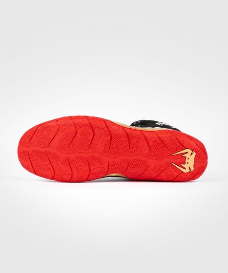 VENUM Elite 摔跤鞋 - 黑/金/红色