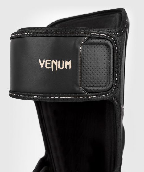 VENUM Impact Evo 护腿 - 黑色