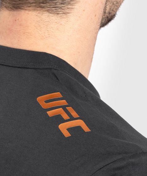 VENUM | UFC Adrenaline 格斗周3.5 男士T恤 - 黑/金色