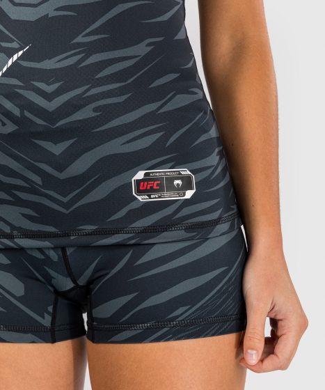 UFC Fusion | VENUM Authentic 格斗之夜 女士背心-带胸垫 - 黑色