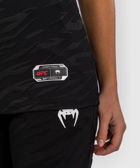 UFC Fusion | VENUM Authentic 格斗之夜 女士出场 速干T恤 - 黑色