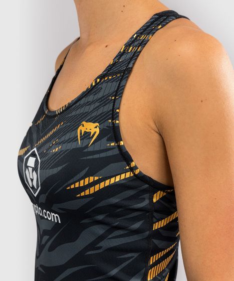 UFC Fusion | VENUM Authentic 格斗之夜 女士背心-带胸垫 - 冠军色