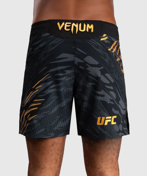 UFC Fusion | VENUM Authentic 格斗之夜 男士格斗短裤-短款 - 冠军色