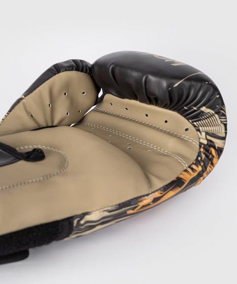 VENUM Tiger 拳击手套 - 黑/荧光橙色